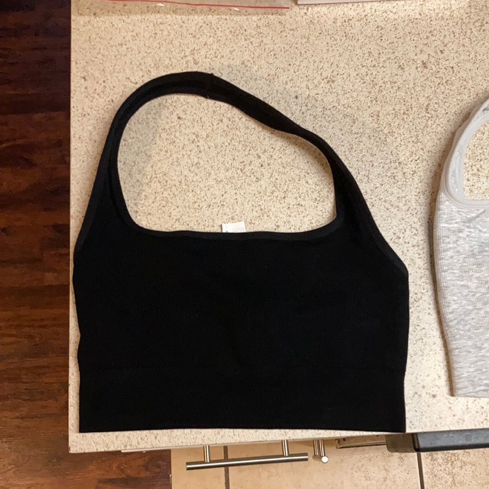 Fabletics halter top does not fit size medium (8) Brand new it was final sale
